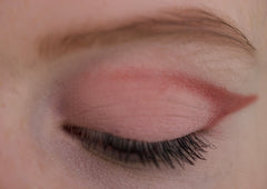 Ombretto rosa polvere opaco