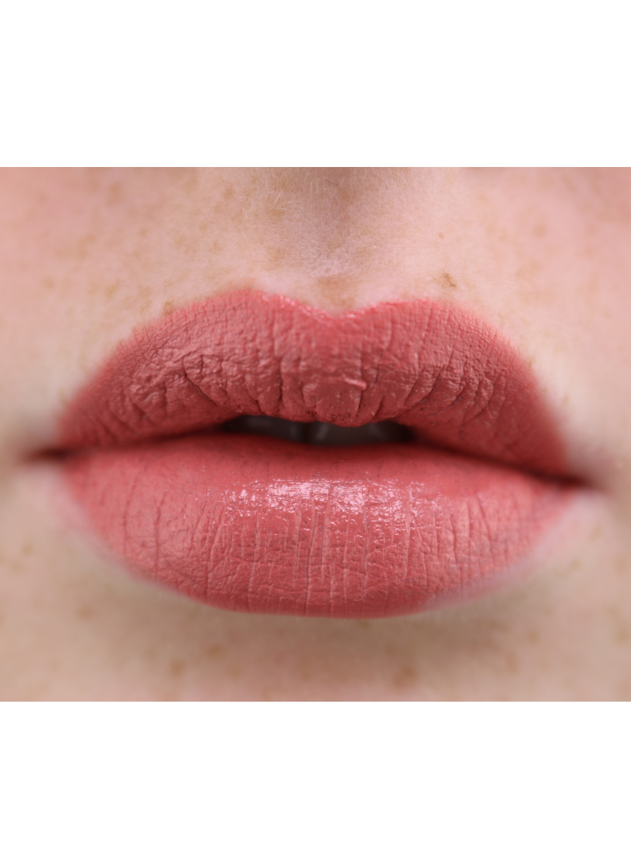 Lipstick 703 Kissable Sample